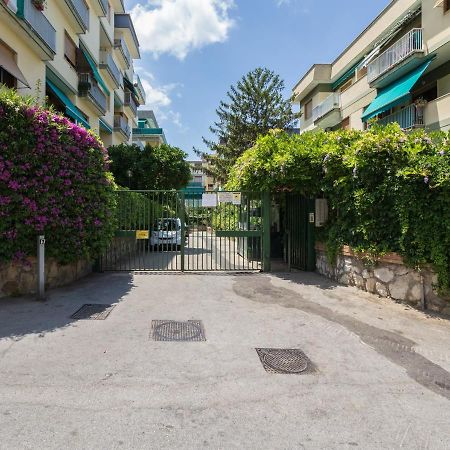 Azzurro Park Suite - De Vivo Realty Sorrento Exterior foto